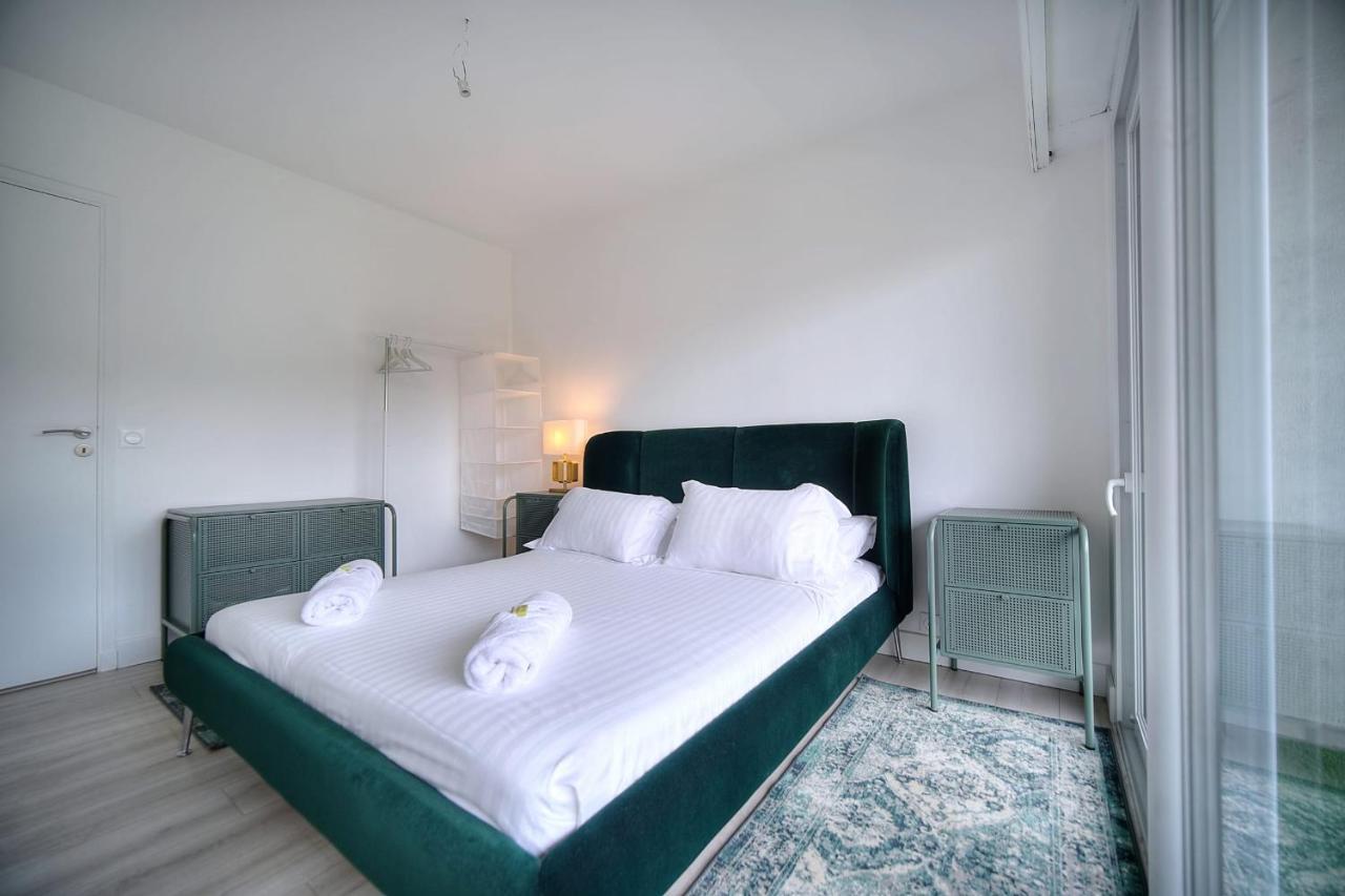 Immogroom - Terrace - Near Shops - Parking - Wifi - Ac Livingroom Appartamento